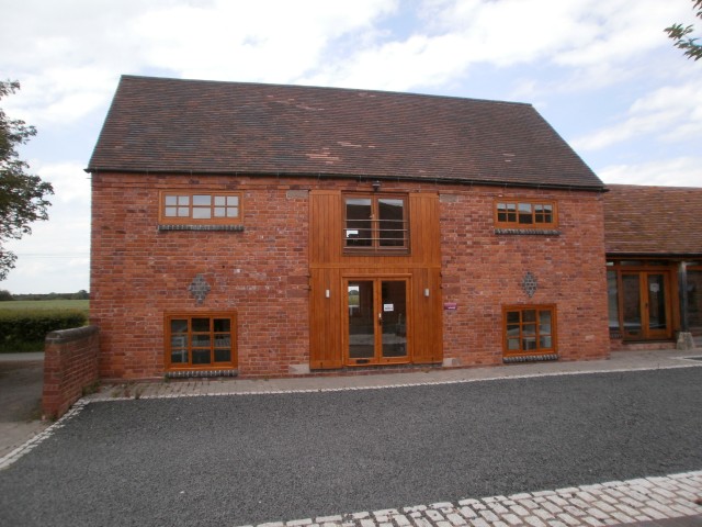 Broomhall Business Centre, Broomhall Lane, Broomhall, Worcester WR5 2NT - Click for more details